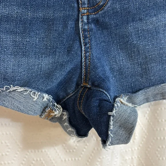 Madewell High Rise Denim Short - Picture 4 of 11